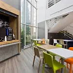 Ibis Budget Le Mans Universite
